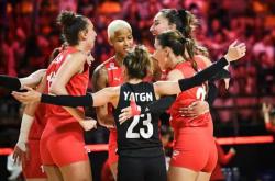 世锦赛决赛爆出冷门！罗马爆冷洛杉矶湖人，争冠形势突变(洛杉矶宣布进入紧急状态)